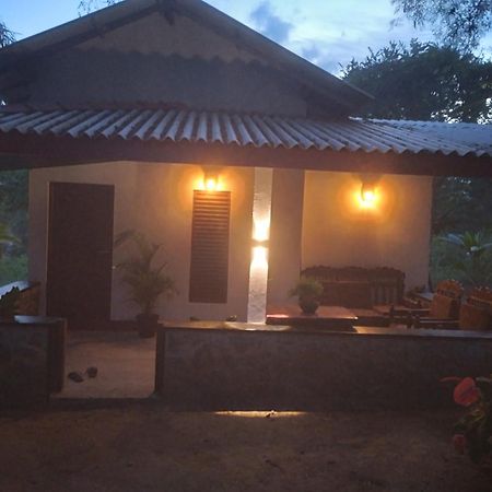 טנגלה Soma Cabana, Homestay & Restaurant מראה חיצוני תמונה